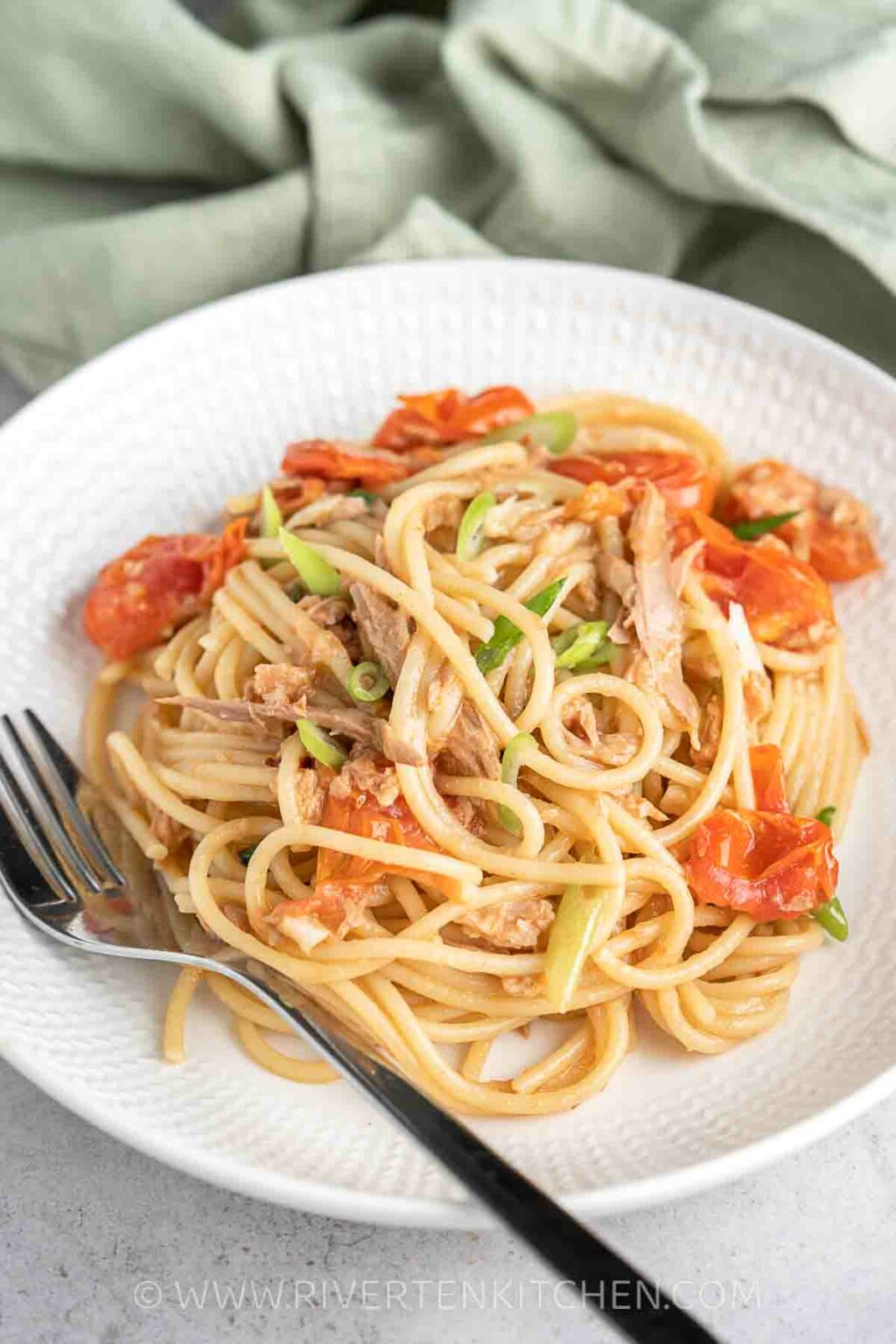 Tuna Pasta with Fresh Tomatoes - Riverten Kitchen