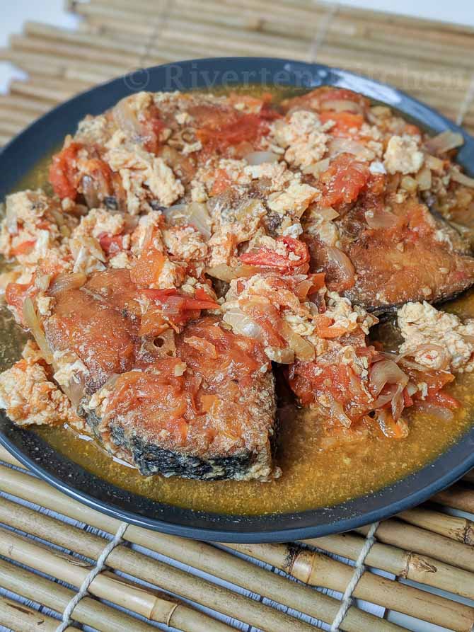 Fried Stew Fish with eggs