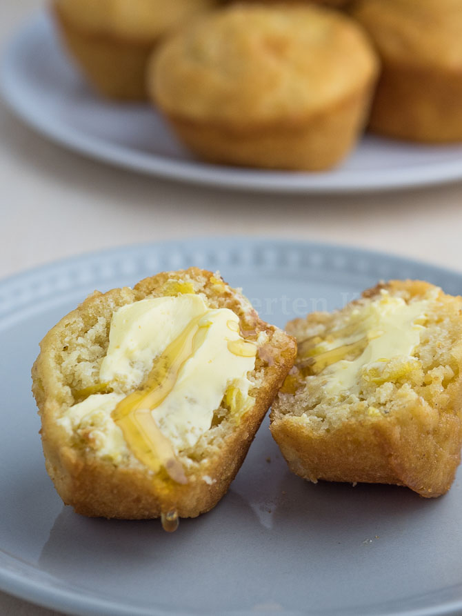 Cornbread Cheese Muffins (no cornmeal)