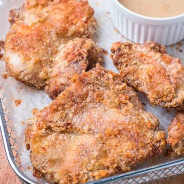 crispy boneless chicken thighs cooked in air fryer