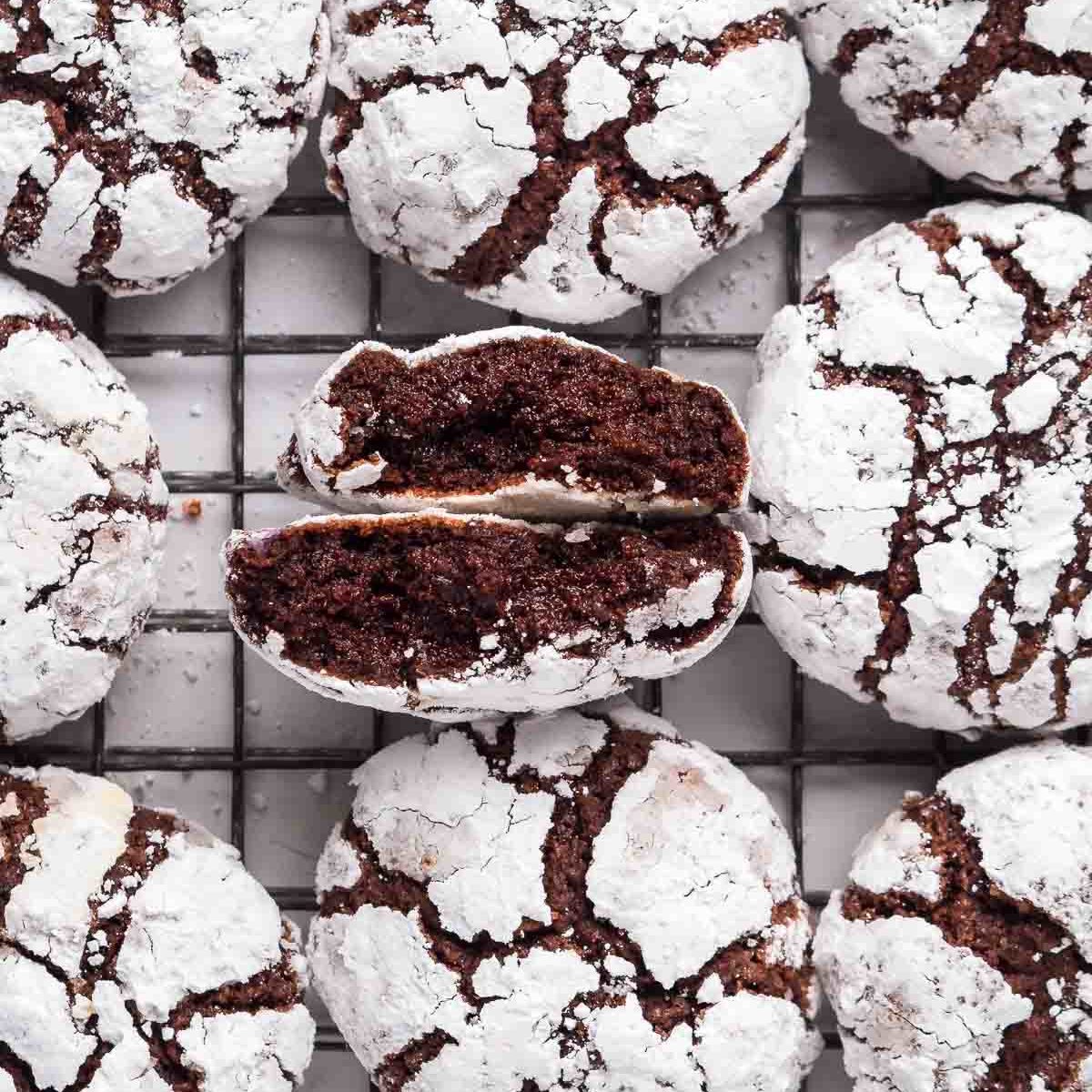 Chocolate Crinkle Cookies–soft & fudgy!