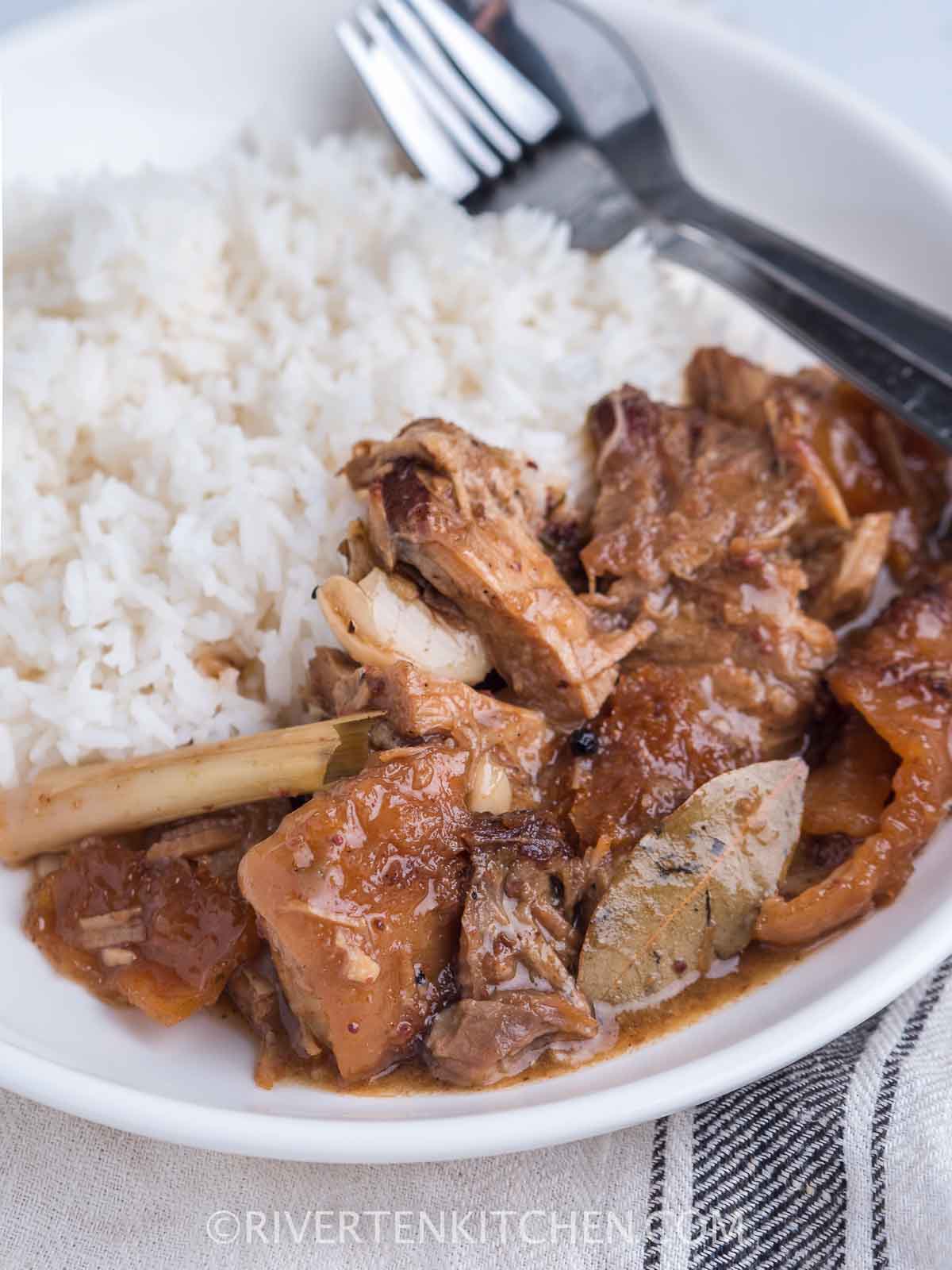 filipino roasted pork stewed