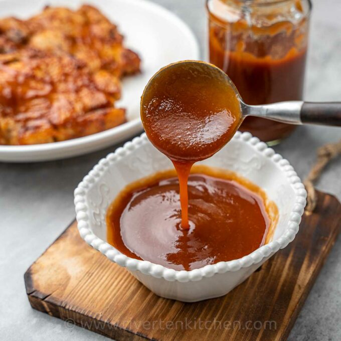 Barbecue sauce made with pineapple juice, ketchup, vinegar and spices.
