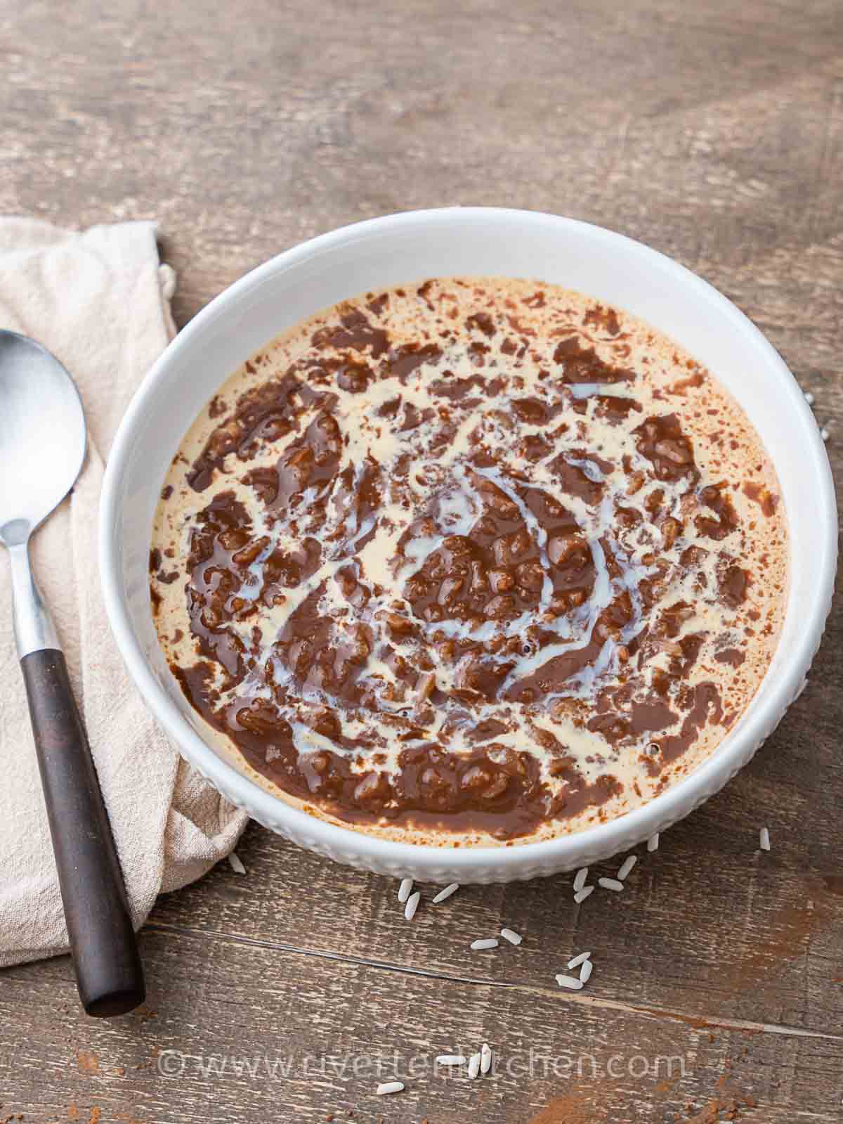Sticky rice chocolate porridge